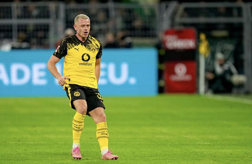 赛事投注-图片报：多特想3000万欧卖瑞尔森，巴萨和曼联等队在关注他